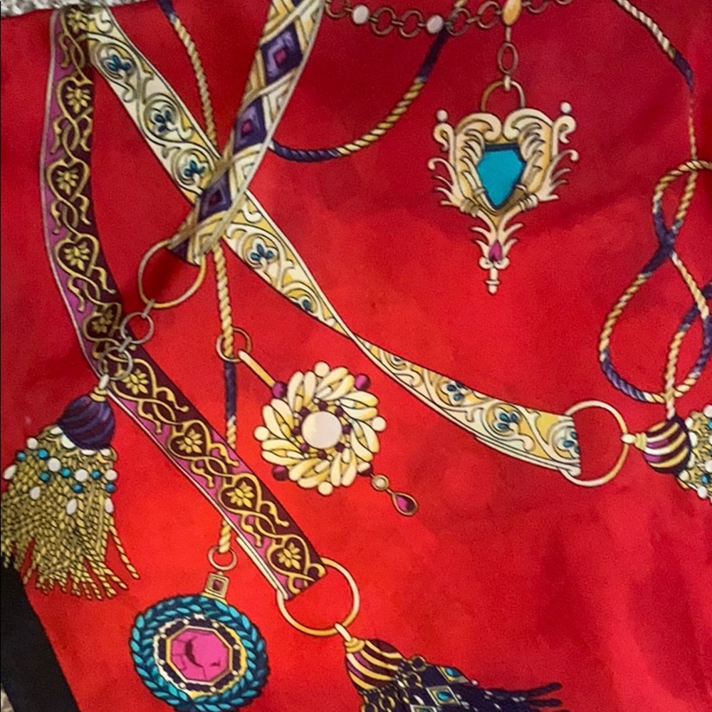 tie top - Picture 2 of 2